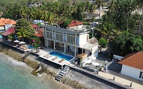 Noosa Dive Resort